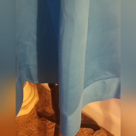 4/$20 Peach Velvet dress - Picture 4 of 7